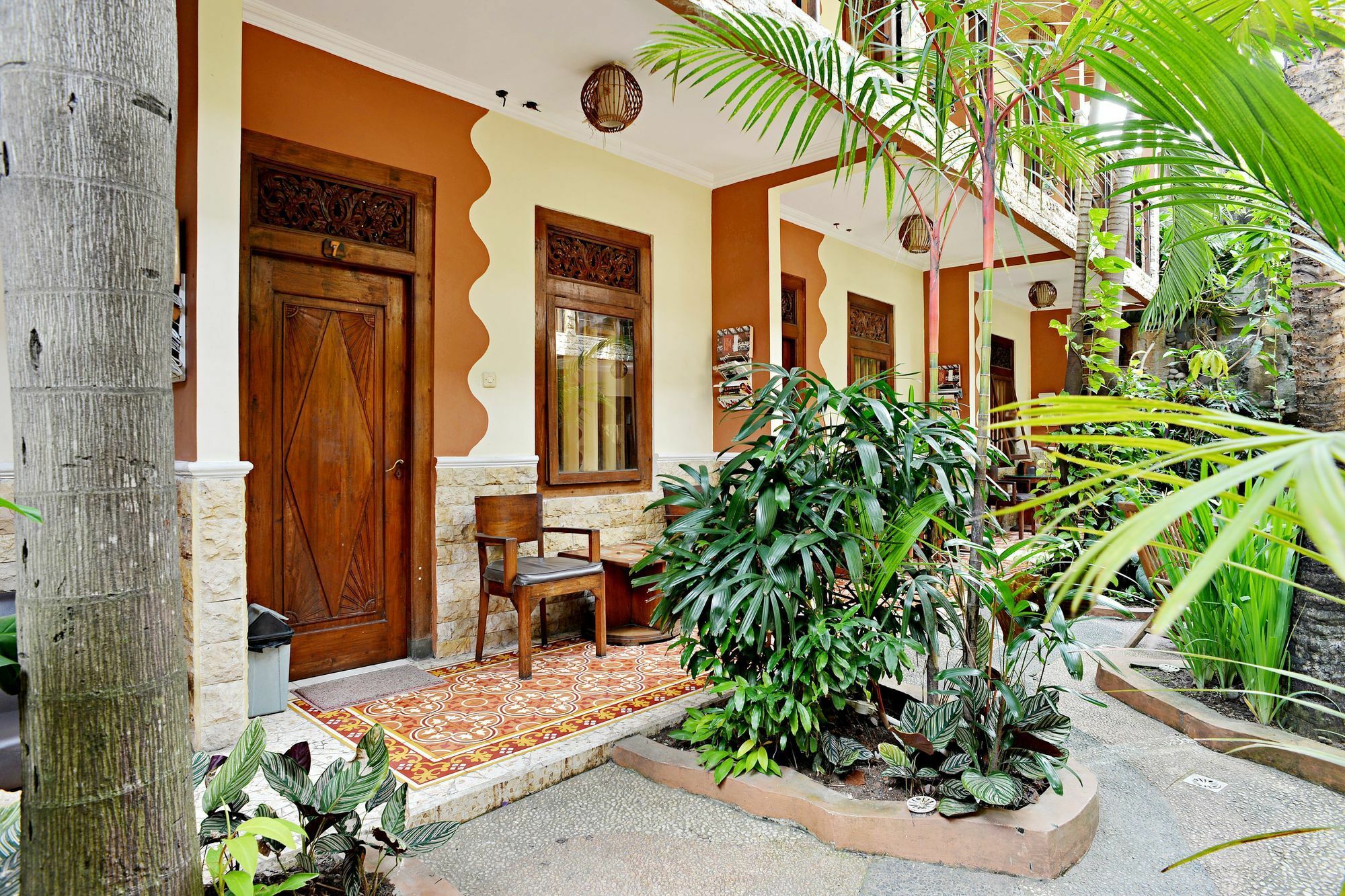 Zen Rooms Malioboro Sosrowijayan Wetan 日惹 外观 照片