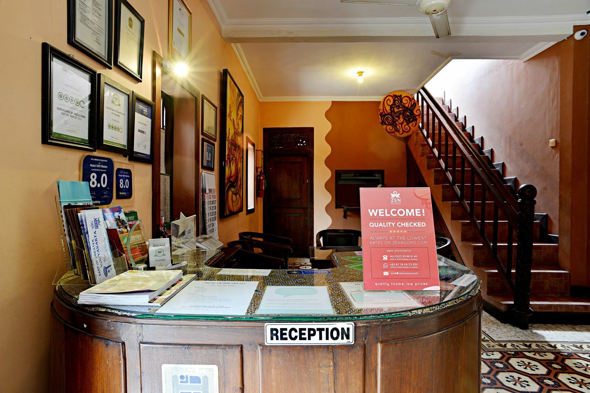 Zen Rooms Malioboro Sosrowijayan Wetan 日惹 外观 照片